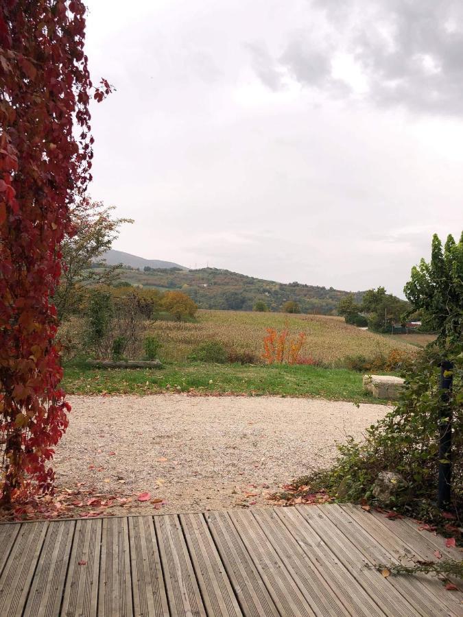 Okami Du Vercors Saint-Laurent-en-Royans Exterior foto